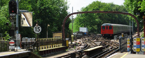 Turning siding at end of Amersham station