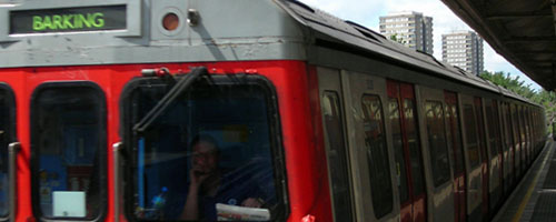 A train with BARKING as its destination.